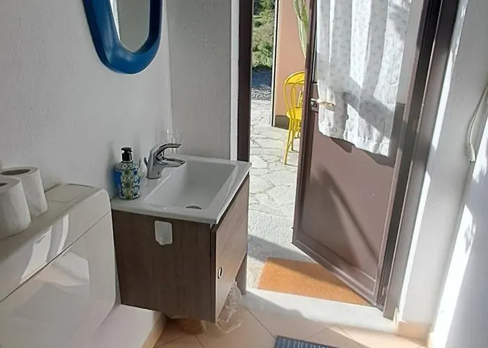 Casa La Civetta - Visita Sestri Levante E Le Cinque Terre 3*